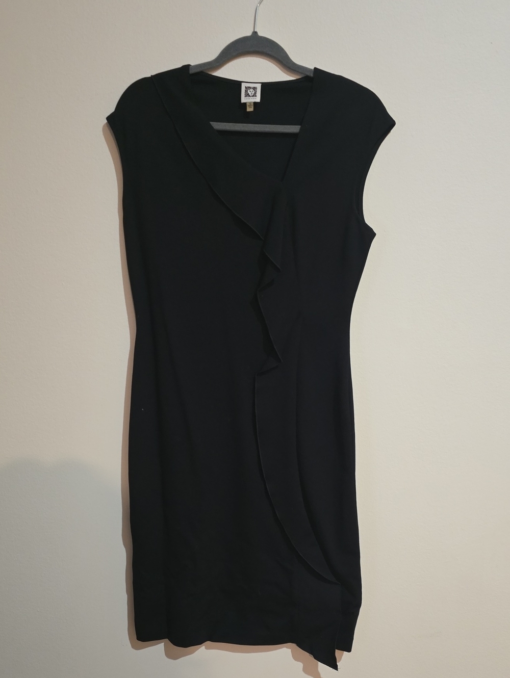 Anne Klein Black Sleeveless Ruffle-Front Sheath Dress